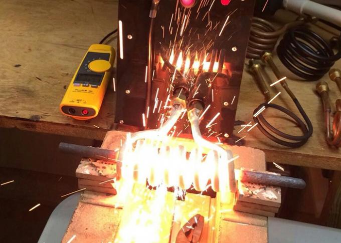 高周波誘導加熱機械小さい鋼鉄金属の溶ける炉